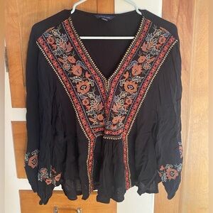 V-Neck Black American Eagle Top with Beautiful Embroidered Red Flowers